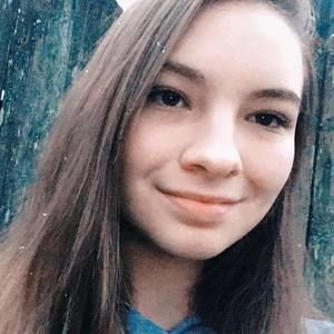 Meet your Posher, Meg-ann